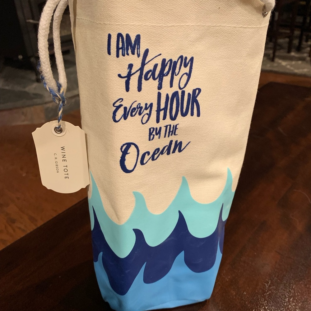 “I Am Happy Every Hour By The Ocean” Wave Wine Tote Gift Bag, New With Tags